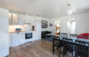 Beautiful Home In Löttorp With Wifi